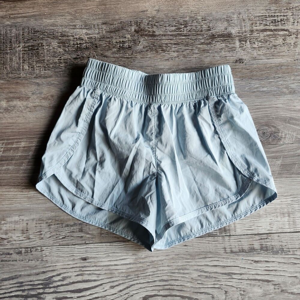 (Girl's M/10) Yogalicious radiant commuter shorts